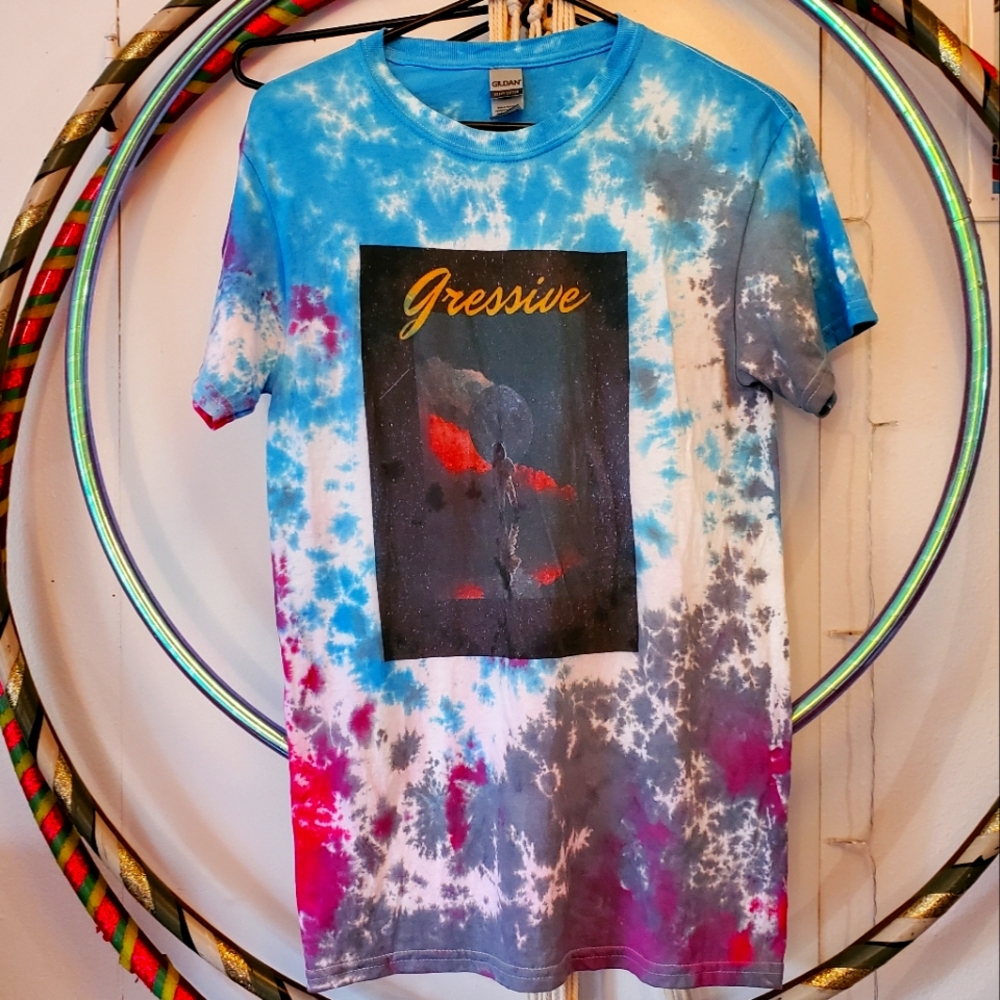 Tie-dye t-shirt